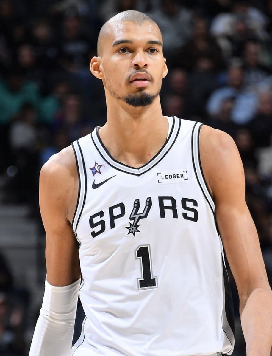 Hoop Central tweet media