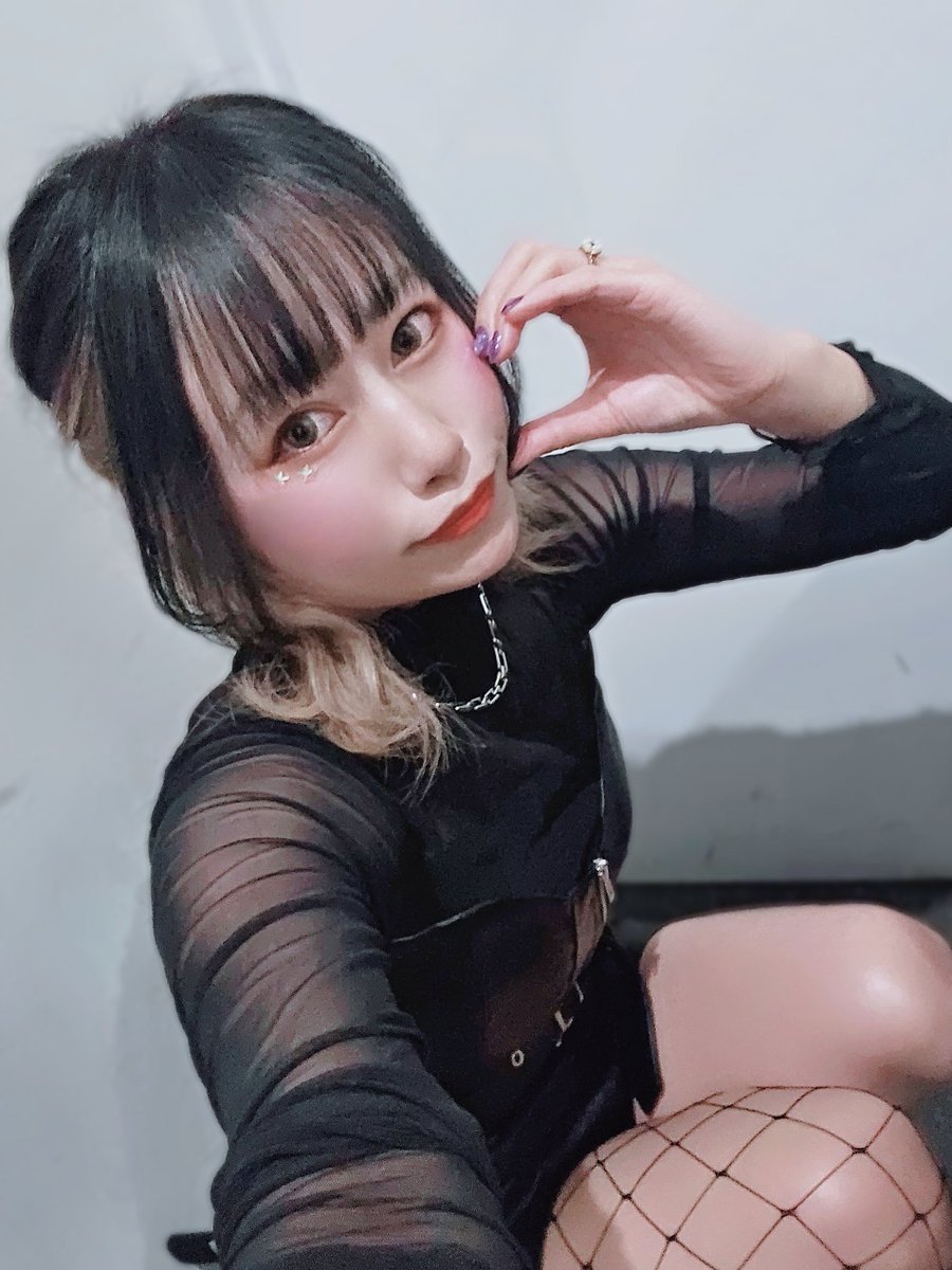 あかね@ロックシンガー (@aknx1x2x7x) / Posts / X