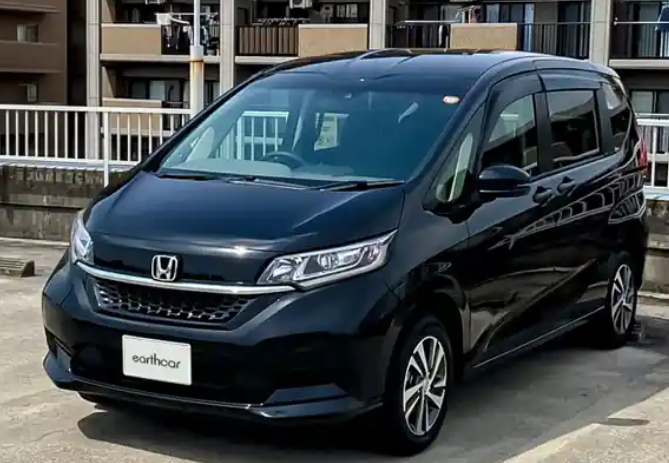 earthcar's tweet photo. 【車両入替のお知らせ🚗】
港区芝浦4丁目ステーションにて、
セルフレンタカーのホンダ・フリードが車両入替となりました。
通勤やお出かけなど、さまざまなシーンでぜひご活用ください。
👉 詳細・ご予約はこちら
 https://t.co/NjbXm73uzr
#車両入替 #セルフレンタカー #ホンダ #フリード #港区芝浦 https://t.co/lubH7pU1w4