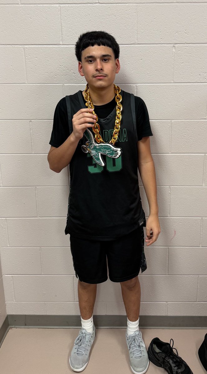 Pasadena Eagle Hoops tweet media