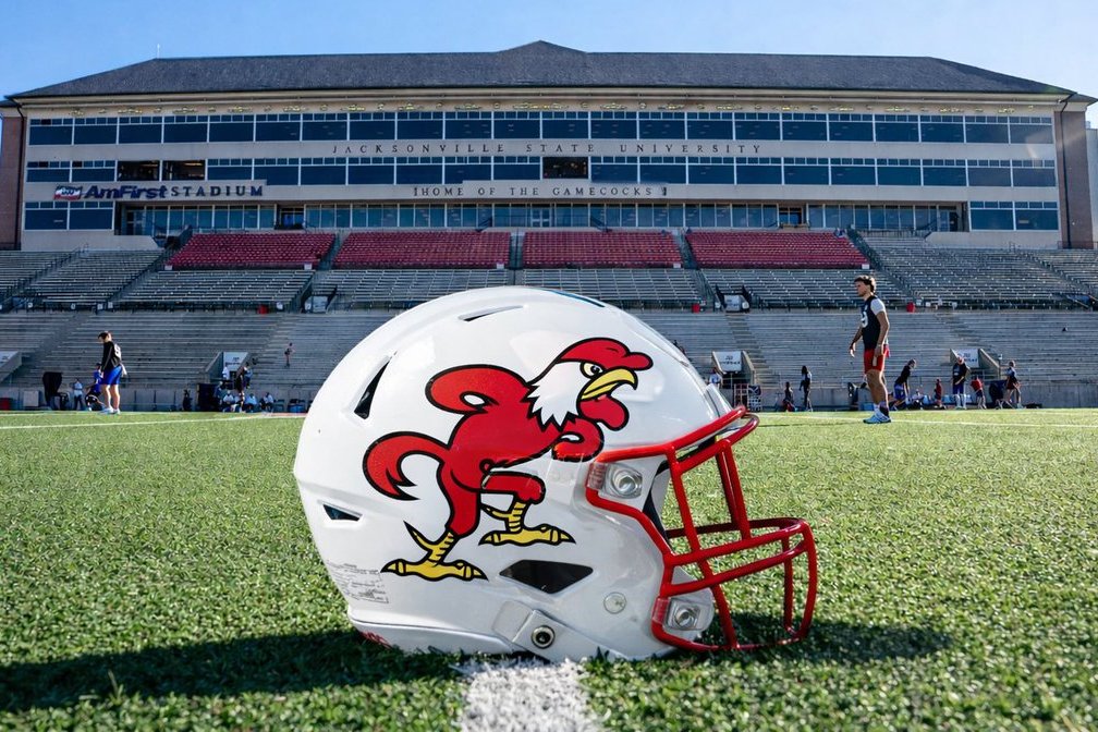 TopTierCocks's tweet image. Which alternate Jax State helmet would you like to see?

Other ideas?