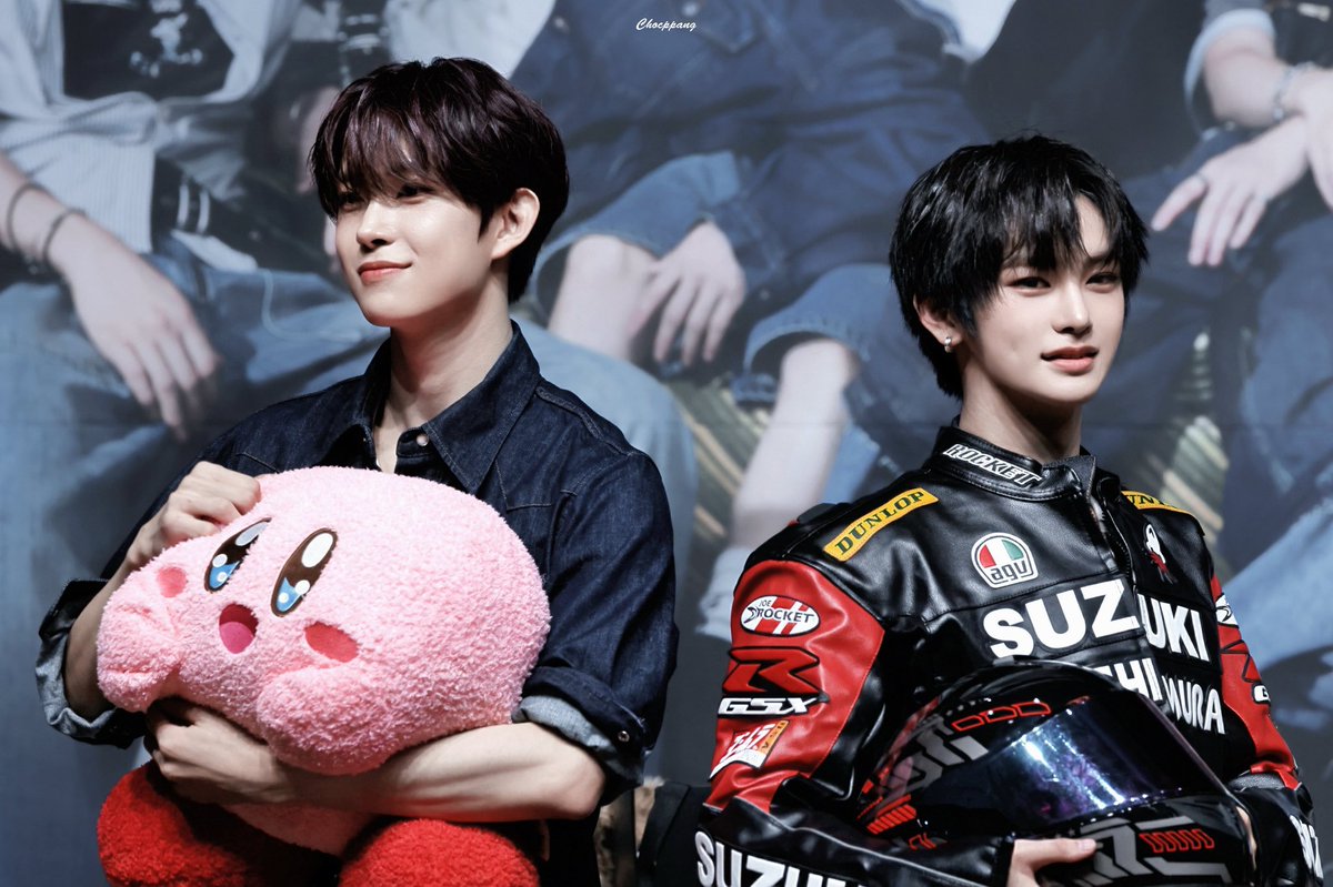 安新.. tweet media