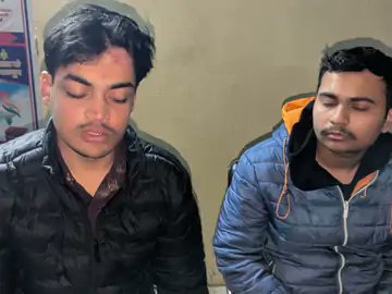 ExpressGoyal's tweet photo. #महाराजगंज: के.एम.सी. मेडिकल कॉलेज में मेडिकल के दो छात्रों देवांश सिंह और यशवर्धन सिंह की बेरहमी से पिटाई! सीनियरों पर रैगिंग और जानलेवा हमले का आरोप।

FIR दर्ज, माननीय उच्चतम न्यायालय द्वारा 'राघवन कमेटी बनाम भारत संघ' में दिए गए आदेशों का खुला उल्लंघन। #KMC #Medical #Collage https://t.co/ippjxf0XcM