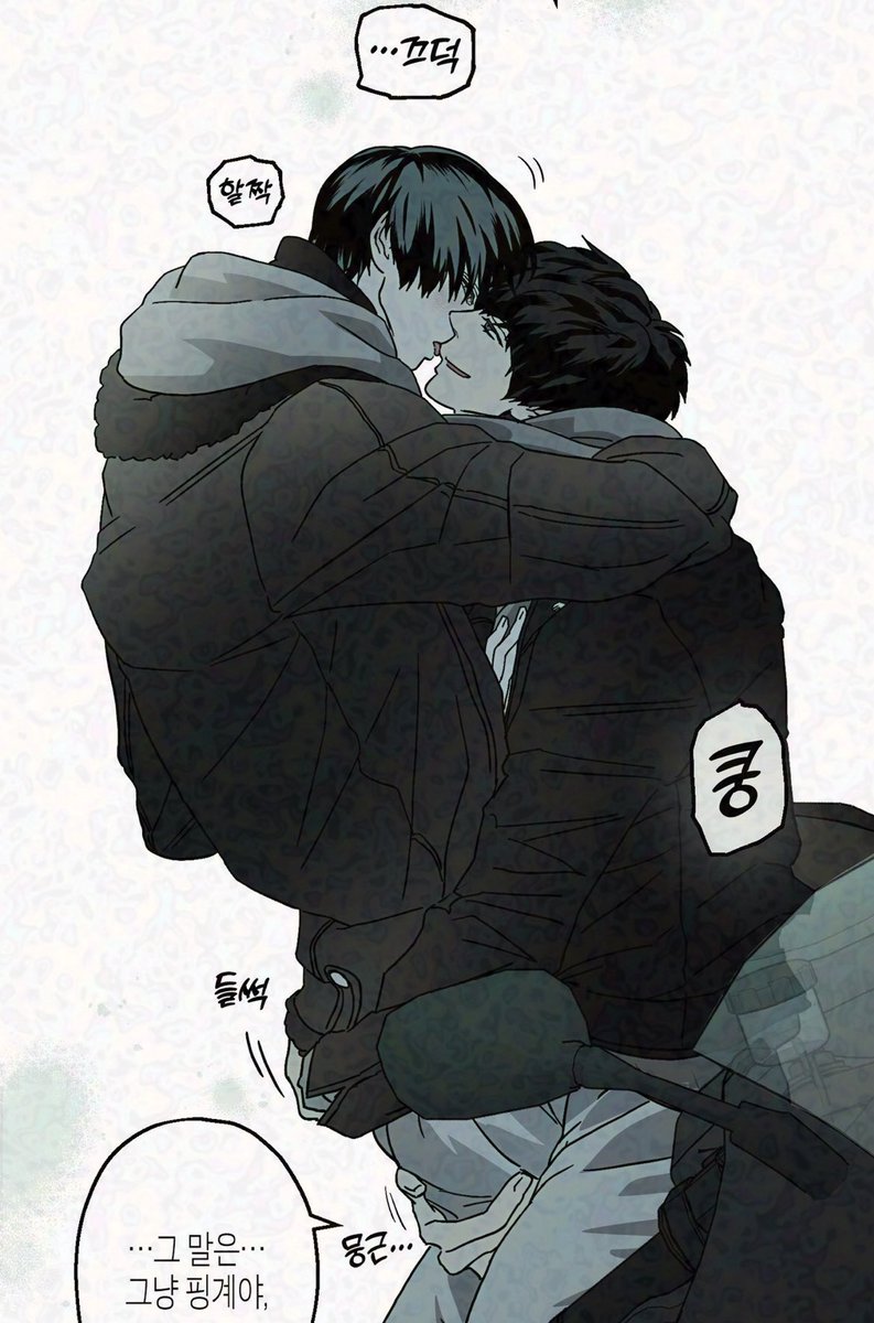 nostalgia520's tweet image. ท่ามกลางคู่มันฮวาที่บ้านแตกสาแหรกขาดกันไปมากมาย ยังมีคู่แฮพพรี่แฮพพรี่ที่แฮพพรี่ทูเก้ทเต้อกันอยู่ 2 คนในโลกของตุวเอง กอดหอมจุ้บกันฉ่ำ จะมีเพียงเทอรักเพียงแต่เทอโอบกอดเทอด้วยรักกันหวานเจ๊าะคาเบาะมอไซค์