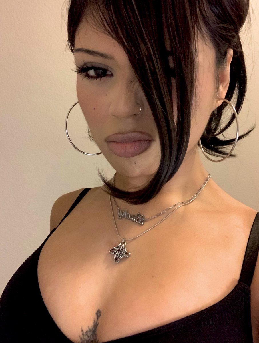 gigi ☆ tweet media