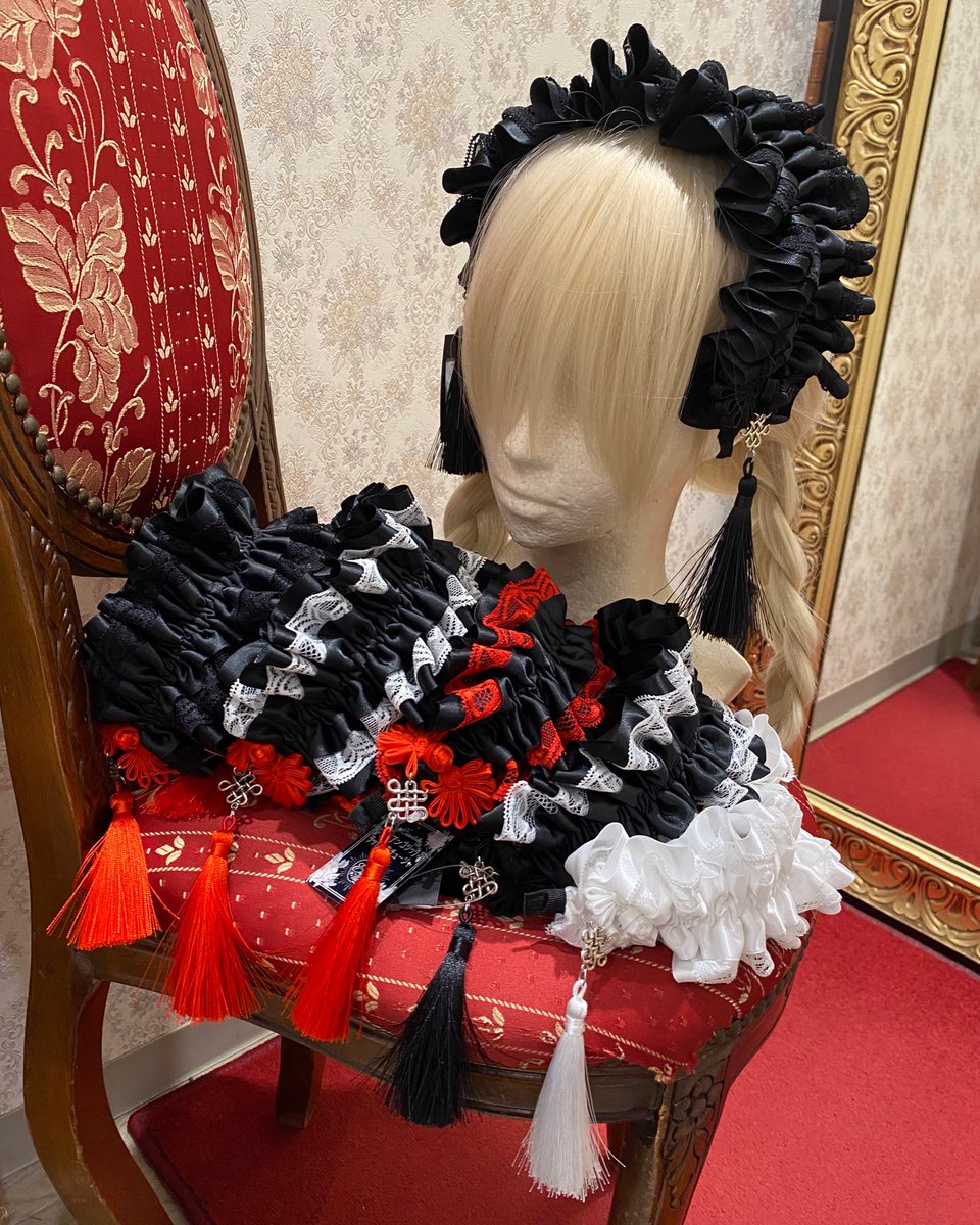 🖤新宿店入荷情報🖤 【Estrellas】 デビルホーンヘッドドレス 白×白/白