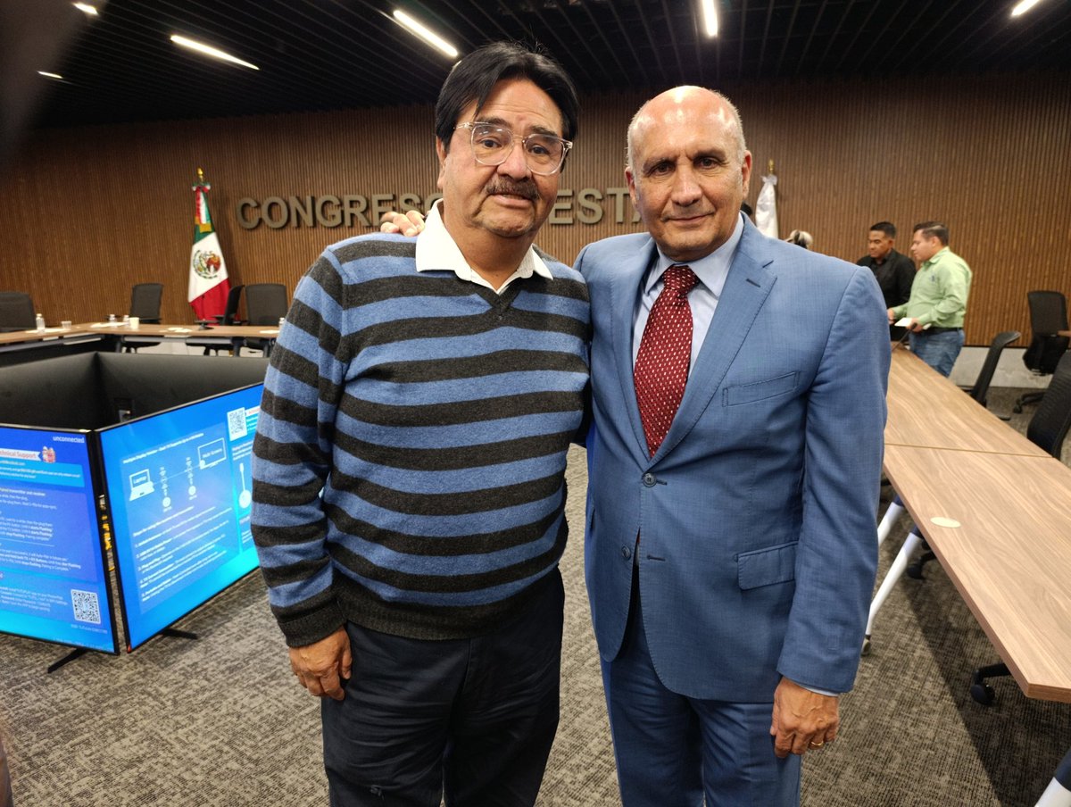 agustingc2012's tweet image. Acompañamos al secretario de Economía Puebla, @VictorGabCh en su comparecencia ante el @CongresoPue 
#CuentasClaras 🫶
¡Enhorabuena!
@MorenaPuebla_