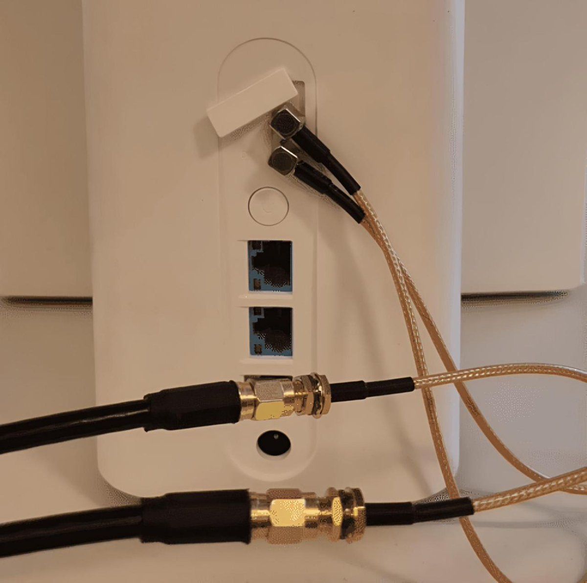 prfcNet's tweet image. الانترنت صاررر اسررررع

اطلب الميمو الذهبية عبر متجرنا:
perfect-net.com
الياف هوائي مثالي بدون تقطيع وبضمان 🤎🤎