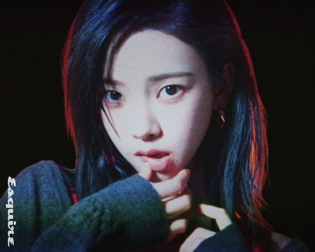 wntrult's tweet image. aespa KARINA x Prada for Esquire Korea February 2026 Issue.