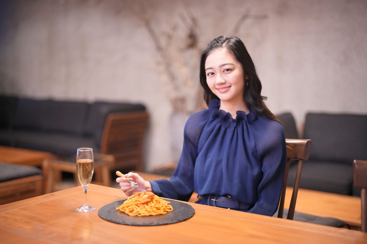 Image for the Tweet beginning: 😊その笑顔、本心？社交辞令？😊

👀 目元が動いてる？
⏳ 笑顔が不自然に長すぎない？
🗣 声や仕草と連動してる？

口だけ笑ってたら要注意⚠️
見極めが婚活のカギ✨
 

#Jメール