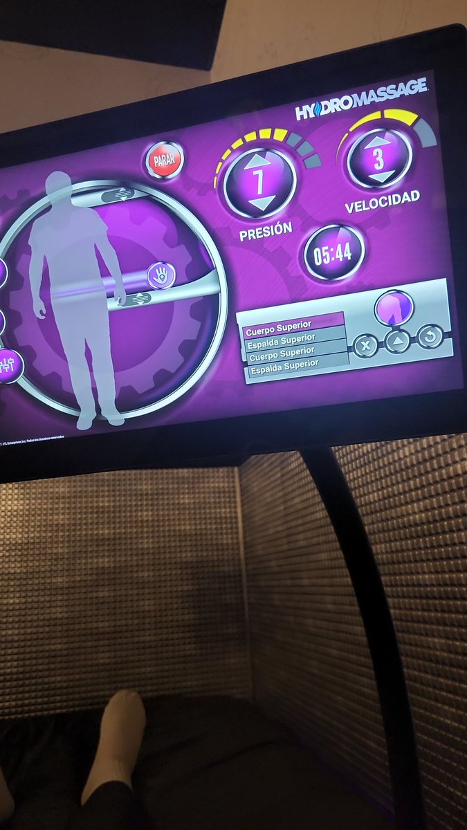 MorgendorfferAn's tweet photo. Lo que mas me gustó  del gym... https://t.co/l2tlEOIkgj