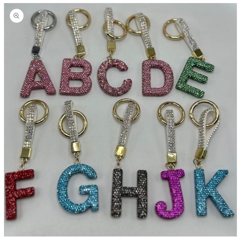 Beadablebliss's tweet image. Personalize your accessories with large initial letter clay keychains, featuring sparkling rhinestones and tassel closures. 
#ClayKeychain #InitialKeychain #RhinestoneKeychain #TasselKeychain #RandomMix 
For Shop Visit: beadablebliss.com/products/large…