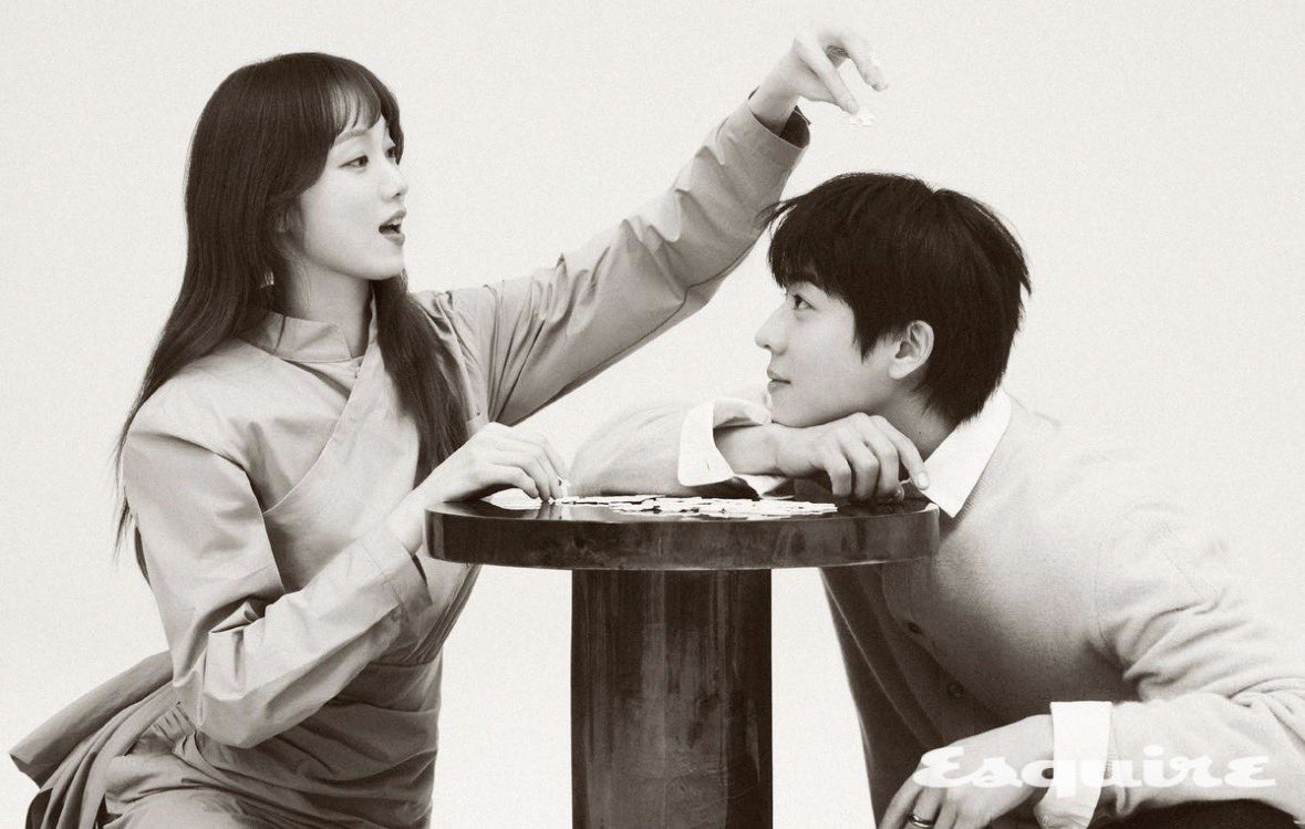 kdramasdiary's tweet image. #LeeSungkyung and #ChaeJonghyeop for Esquire Korea 🖤