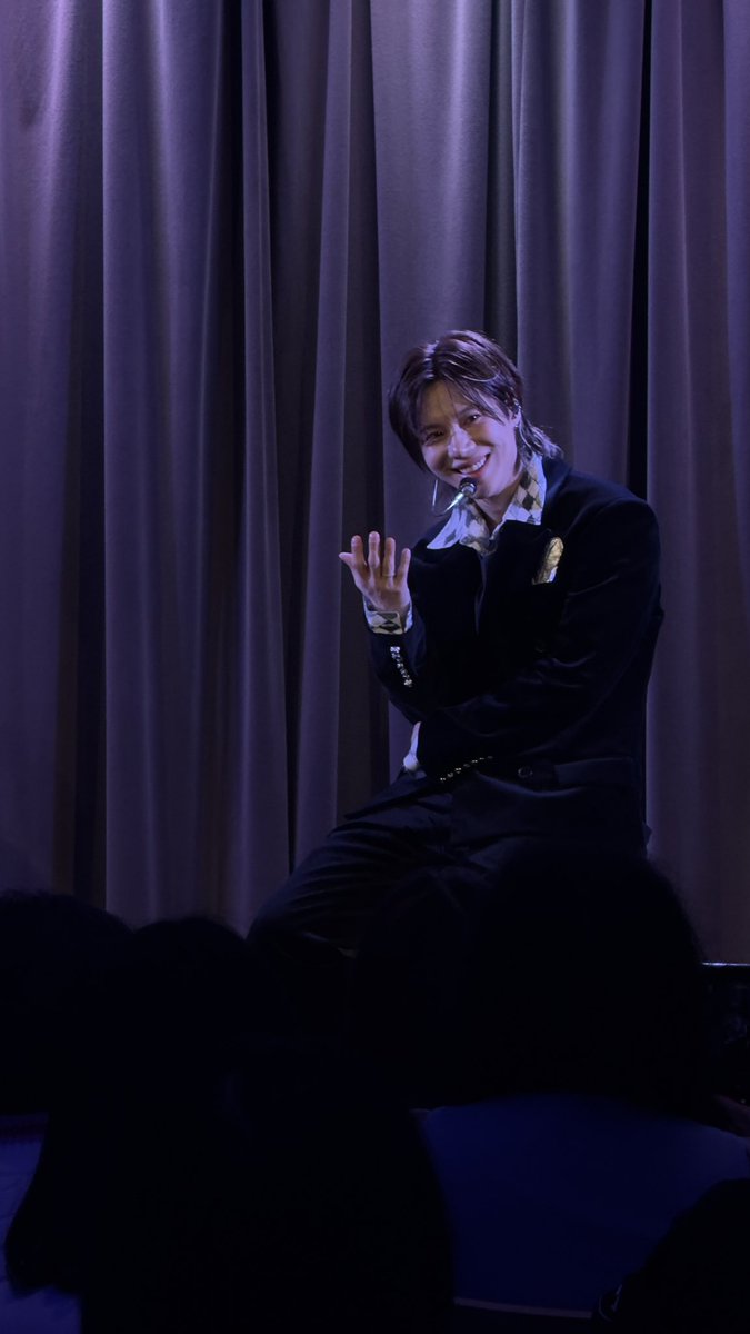 Kofferman's tweet image. Convos with Taemin!