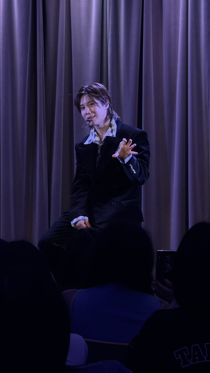 Kofferman's tweet image. Convos with Taemin!