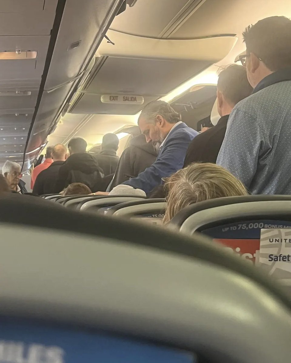 shea_jordan's tweet image. Senator Ted Cruz (R-Texas) was spotted earlier today, January 20, 2026, on a plane heading to Laguna Beach as the state of Texas braces for a rare ice threat and arctic cold front.