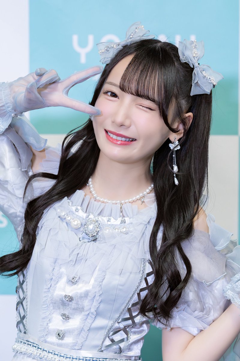 ど*ま様 鈴木瞳美 パスポート クリスマスカード モブノデレラ ど*ま様 鈴木瞳美 パスポート クリスマスカード モブノデレラ 2025/05