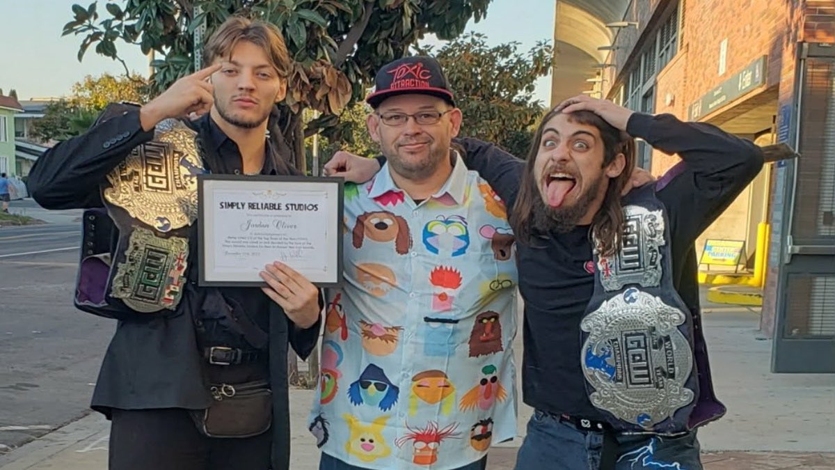 JHebertSide95's tweet image. Words cannot express how happy I am for @ThePrizeCityOG &amp;amp; @TheJordanOIiver!  YDNP vs. FTR baby!  I’ve done Watch Along coverage for these two since Mania Weekend Last year w/ @CasaD18Studio &amp;amp; @TheWrestleFish , and to see this is so hype!  Congrats to the Busta &amp;amp; The Brain!