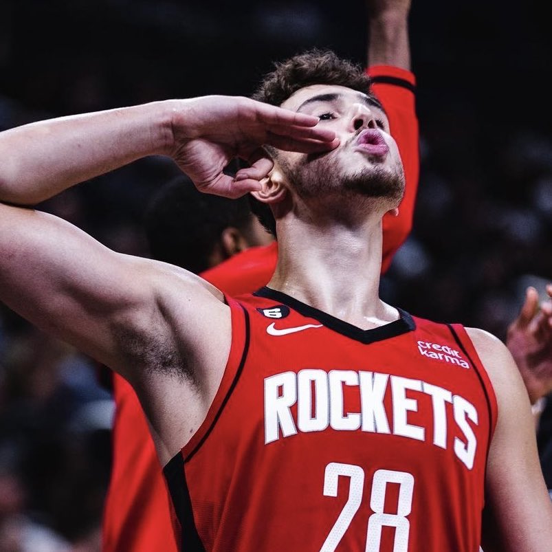 BradeauxNBA's tweet image. Alperen Şengün won the band for band against Victor Wembanyama:

Şengün:             Wemby:
 20    ✅   PTS    14
 13    ✅    REB   10
 9      ✅   AST    2
 2      ✅   BLK    0
65.8 ✅  TS%   30.8