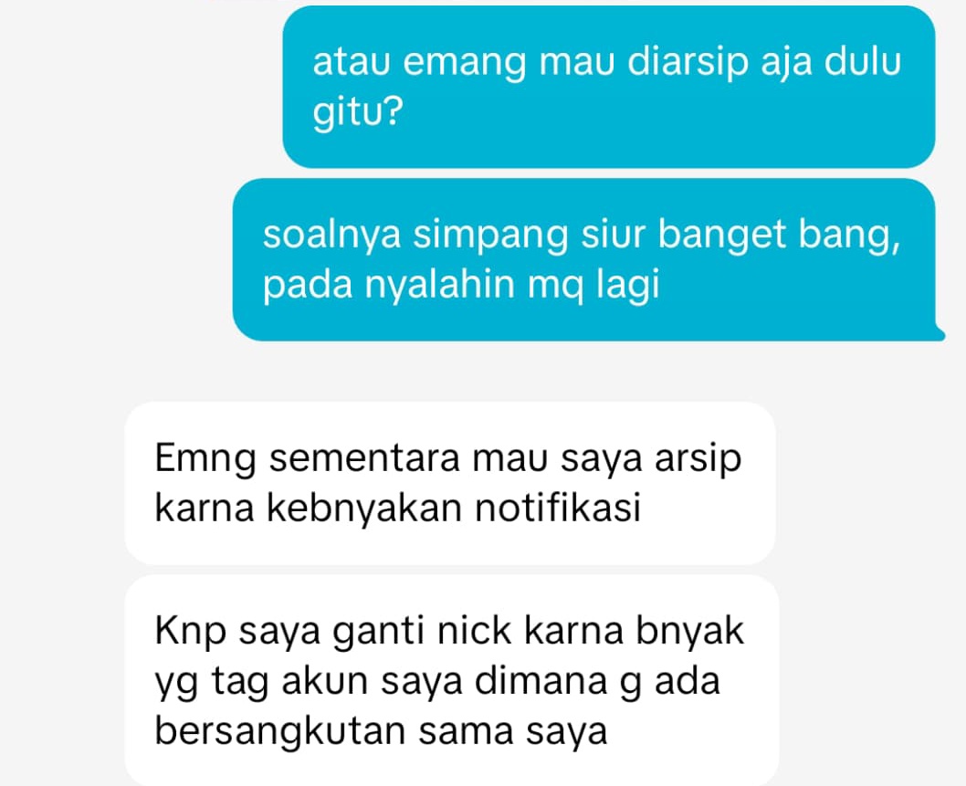 cellzieey's tweet image. GUYS. first of all aku udah dman sama bang dillz/abdillah ya. aku mau tau banget alasan blio arsip vt-vt bts itu untuk apa. nah jawabannya kurang lebih gini ya dan ada beberapa hal lain yang gabisa aku jelasin isi dm-nya. 

jadi stop nyalahin satu pihak dan bikin huru-hara ‼️💆🏻‍♀️