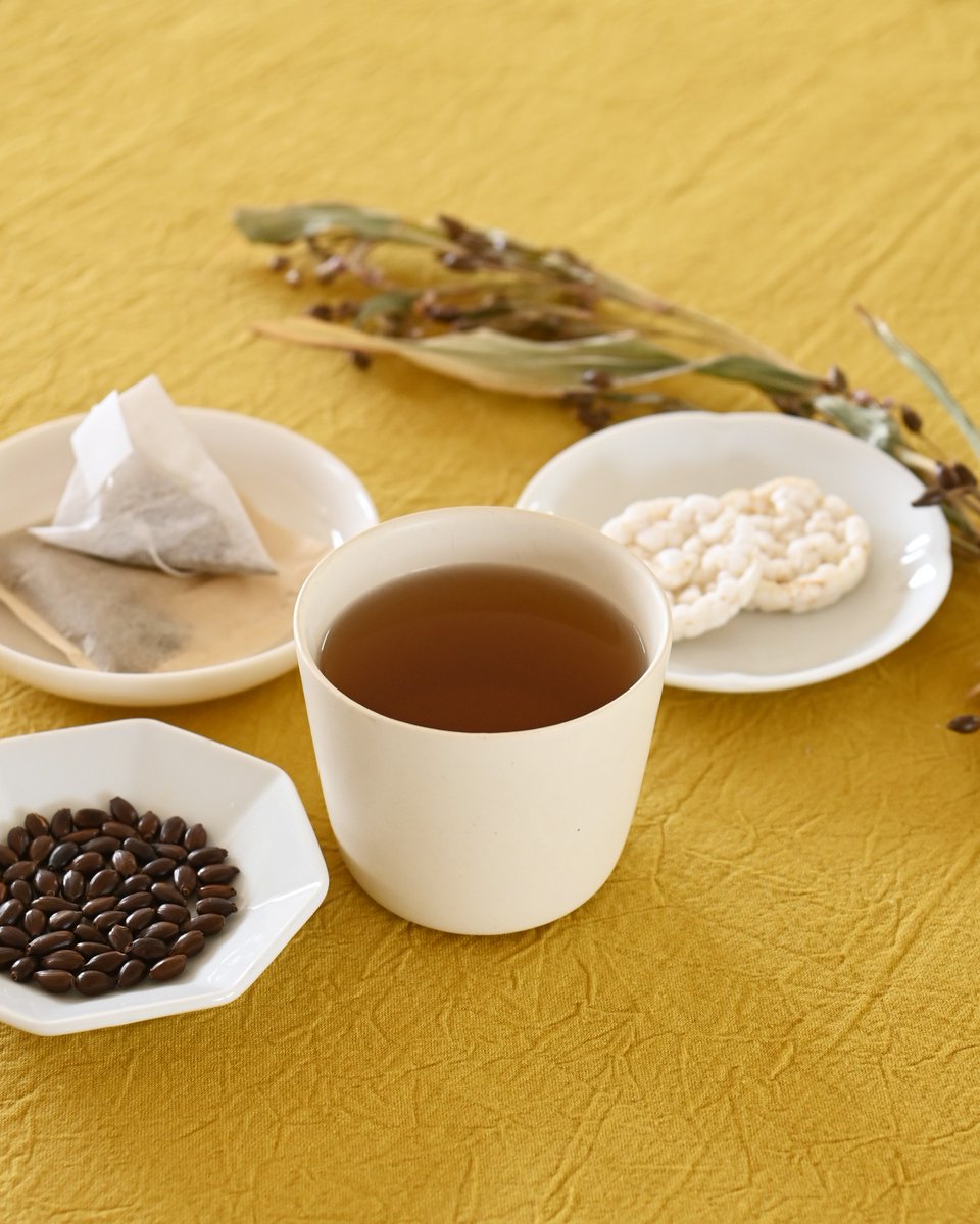 kenko_soleil's tweet photo. 肌トラブル改善！おいしい「活性はとむぎ美人茶」🍵

焙煎方法にこだわり発芽寸前まで活性化させていますので、香ばしくまろやかで美味しくお飲みいただけます。

お客様からは「子供の水イボが治りました」「首にできた小さな吹き出物が無くなりました」などの嬉しいお声をいただいています。 https://t.co/DjLjNa2O2W