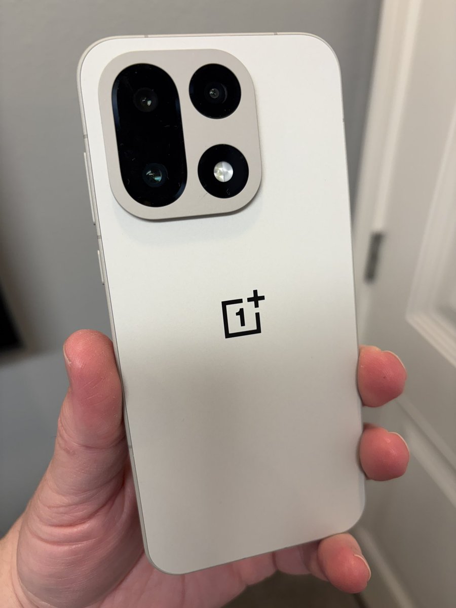 AdamJMatlock's tweet image. I don’t buy into what’s being spread around the internet right now for clicks or how it’s being handled. If true, I’m sure we’ll find out at some point, but for now I don’t believe it. 

#NeverSettle