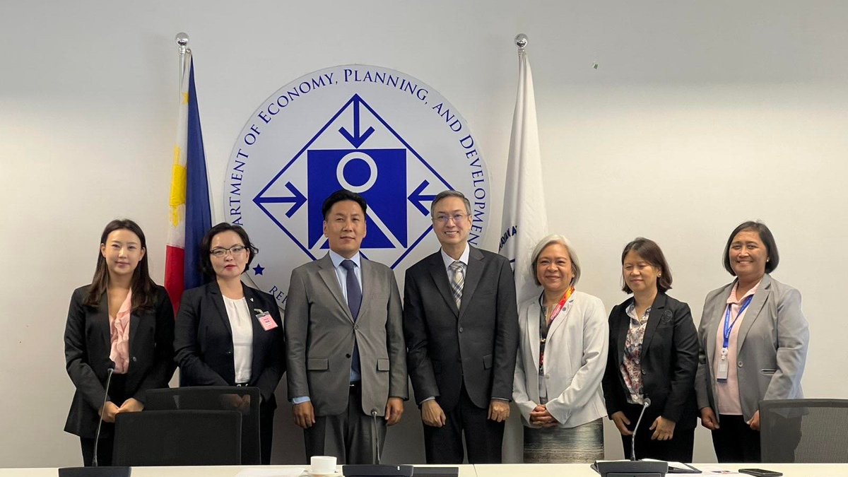 Mongolian Embassy in Jakarta tweet media