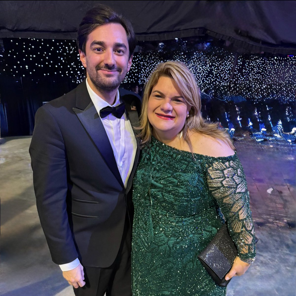 KevinORomero's tweet image. The journey toward a stronger America continues. 🇺🇸 January 20, 2025: A definitive turning point in American history.

Proud to have joined Governor @Jenniffer to witness the swearing-in of @POTUS @realDonaldTrump. This day marked a true inflection point — a commitment to…