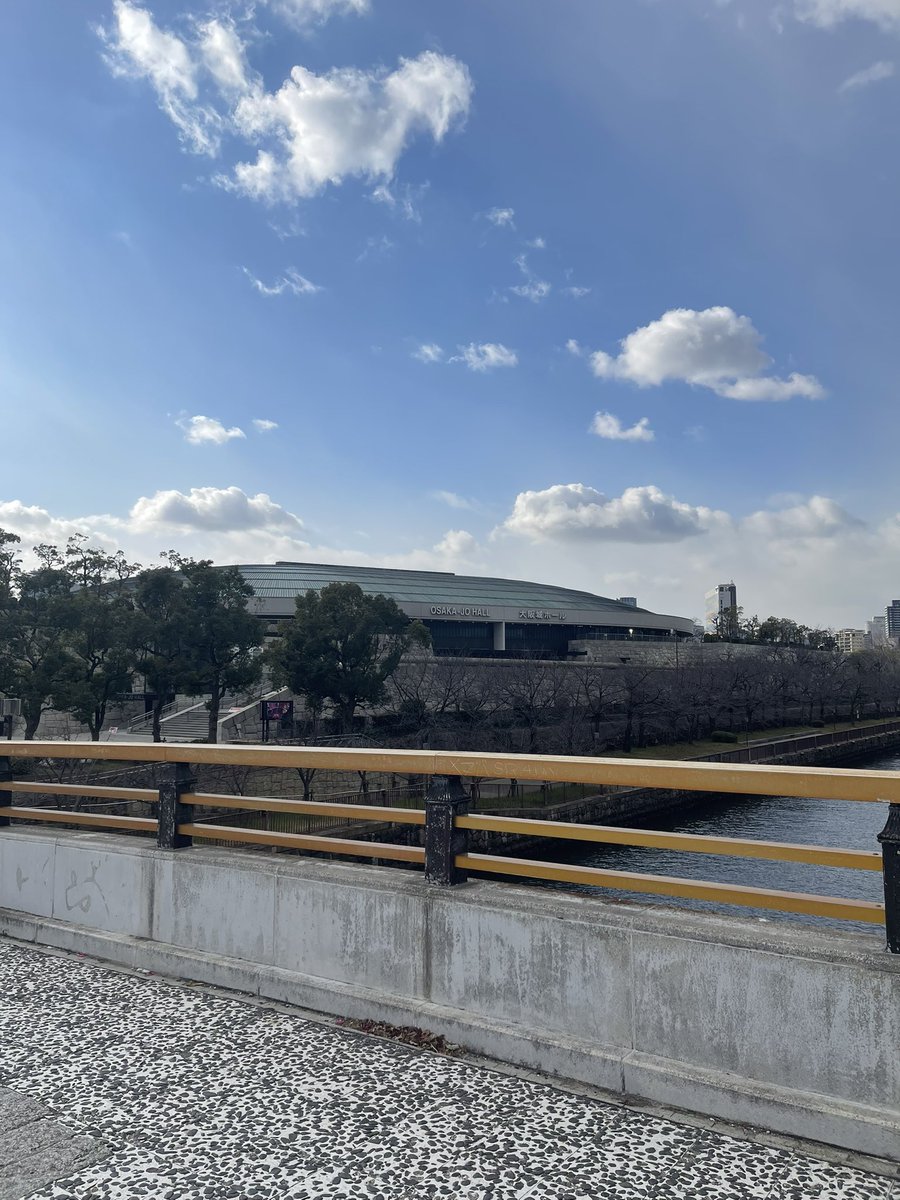 1週間ぶりの 🈁。

ライブではありませぬ。

来週末31日も 来れますよーに。

チケット🎫 余ってる方 連絡お待ちしてます。