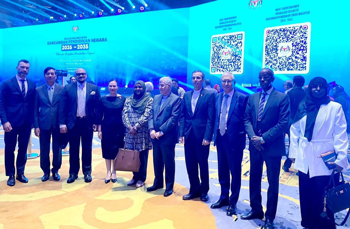 Maldives in Malaysia tweet media