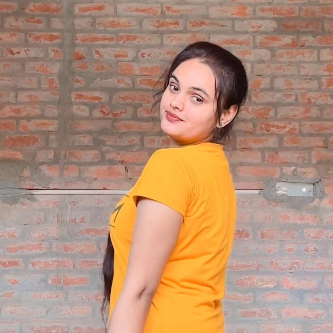 आपसे मिलने कहा आना होगा हमे?