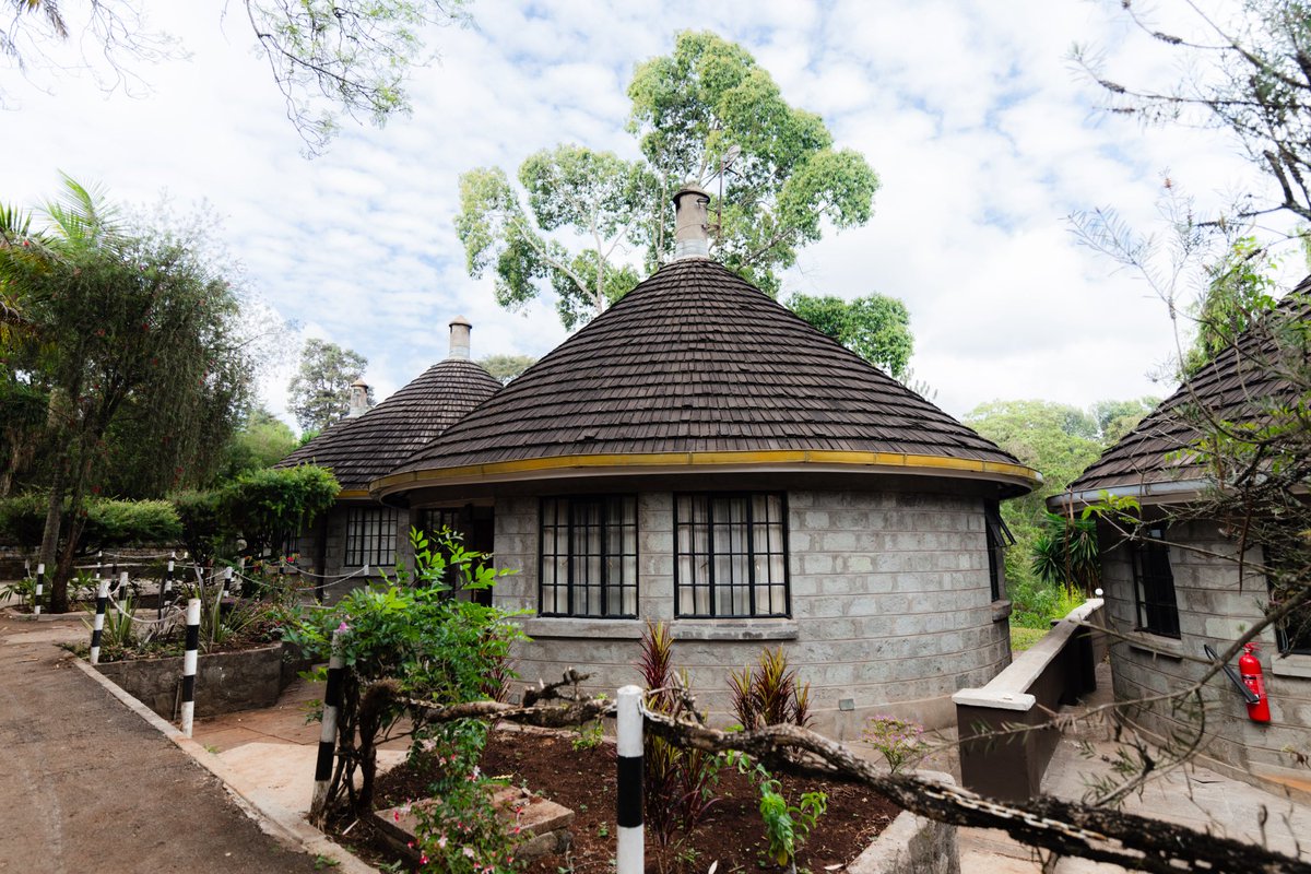 thayu_house's tweet photo. Cozy corners, scenic views &amp;  calm vibes .
Welcome to our cottage living room. Available for booking call : 0727 832406 or visit https://t.co/QKMEBbxDON

#tigonilife #tembeakenya #thayuhouse https://t.co/o5oOQU0FjJ