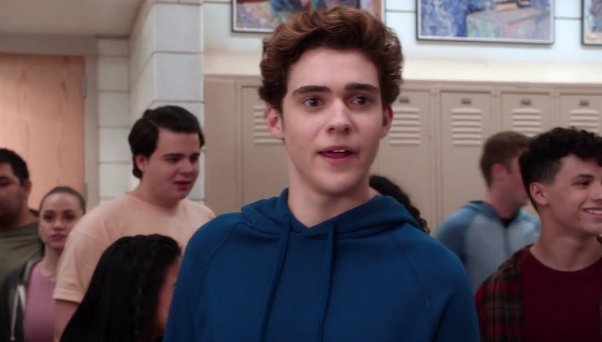 Ari Salazar (@arisalazer) on Twitter photo 