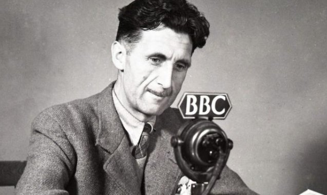 aforista_l's tweet image. «Una società diventa totalitaria quando la sua struttura diventa sfacciatamente artificiale: cioè quando la sua classe dominante ha perso la sua funzione ma riesce a rimanere al potere con la forza o con la frode.»

Ricordando George Orwell, morto il #21gennaio 1950.