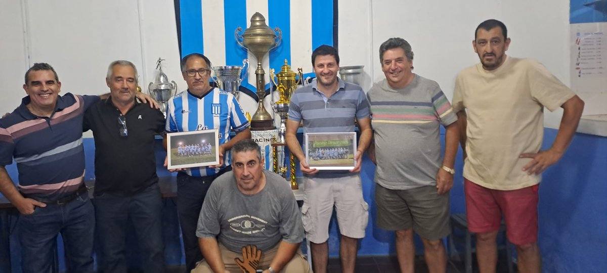 Festejo de Racing en sus 88 años.