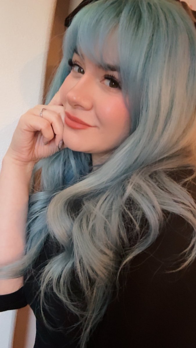 creativelybee's tweet image. 