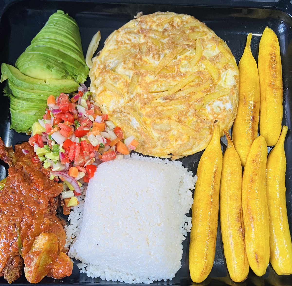 fifi_catering_service tweet media