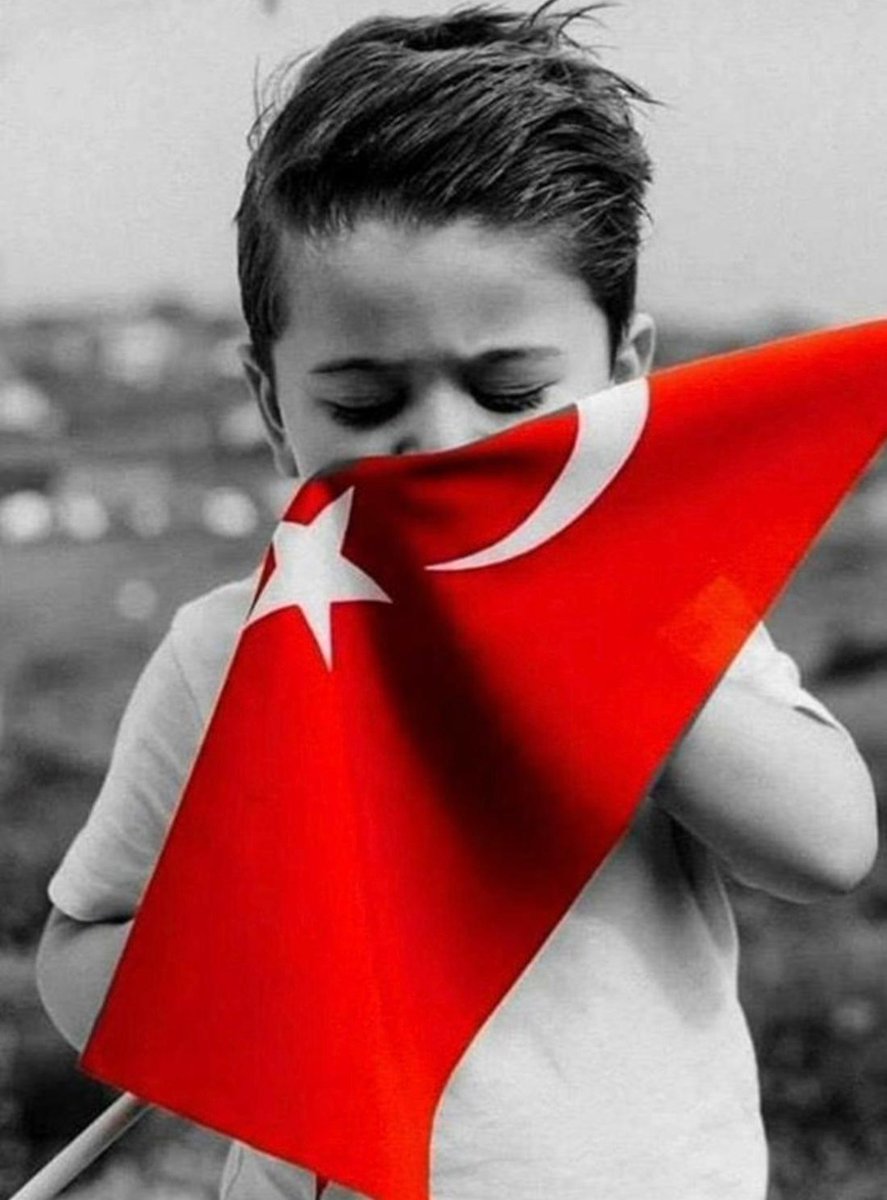 günaydın Türkiye'm  🇹🇷🇹🇷

 #BayrakNamustur
#Türkbayrağı 

         🇹🇷❤️🇹🇷❤️🇹🇷