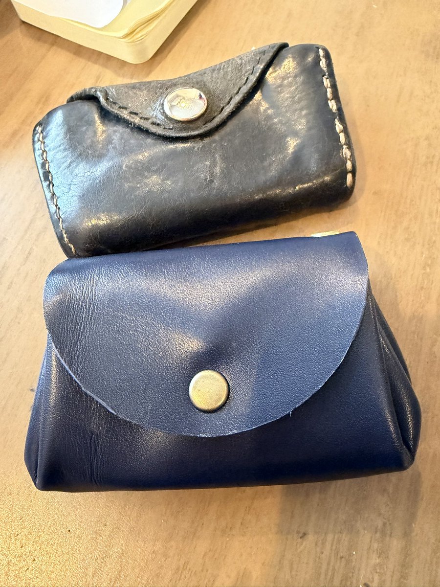 嫁さんから手作り小銭入れもらった😘 5年前に作ってもらったのはカード