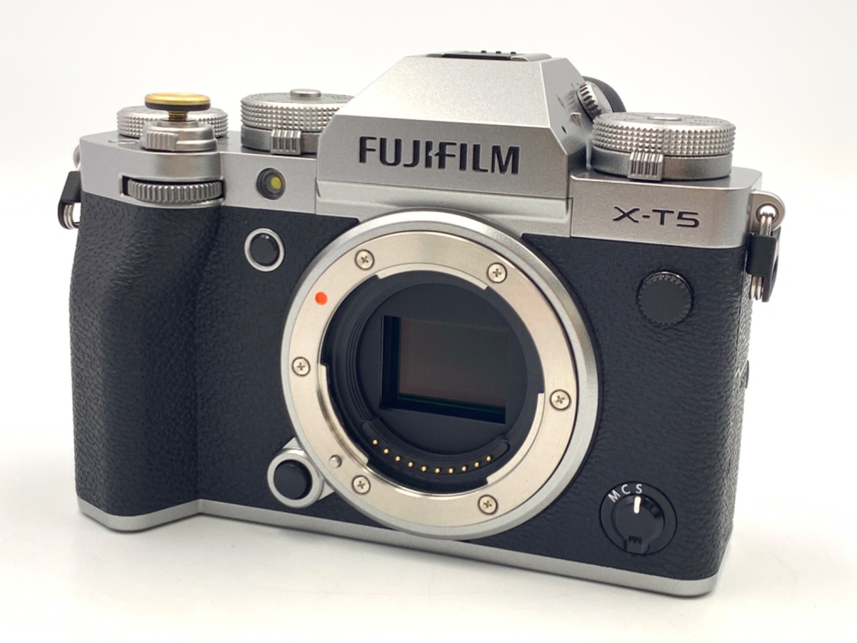 本日のピックアップ3選!／ 【中古】フジフイルム X-T5 ボディ 美品