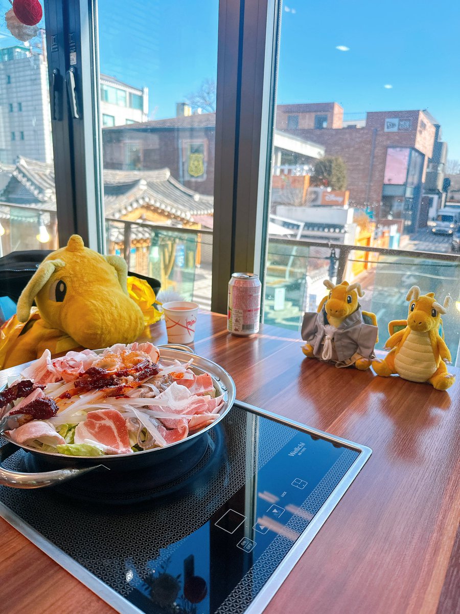 韓国のカイリュー好きのお友達とお昼ご飯！☺️

豚肉入りのイイダコ炒めだよ〜🐙