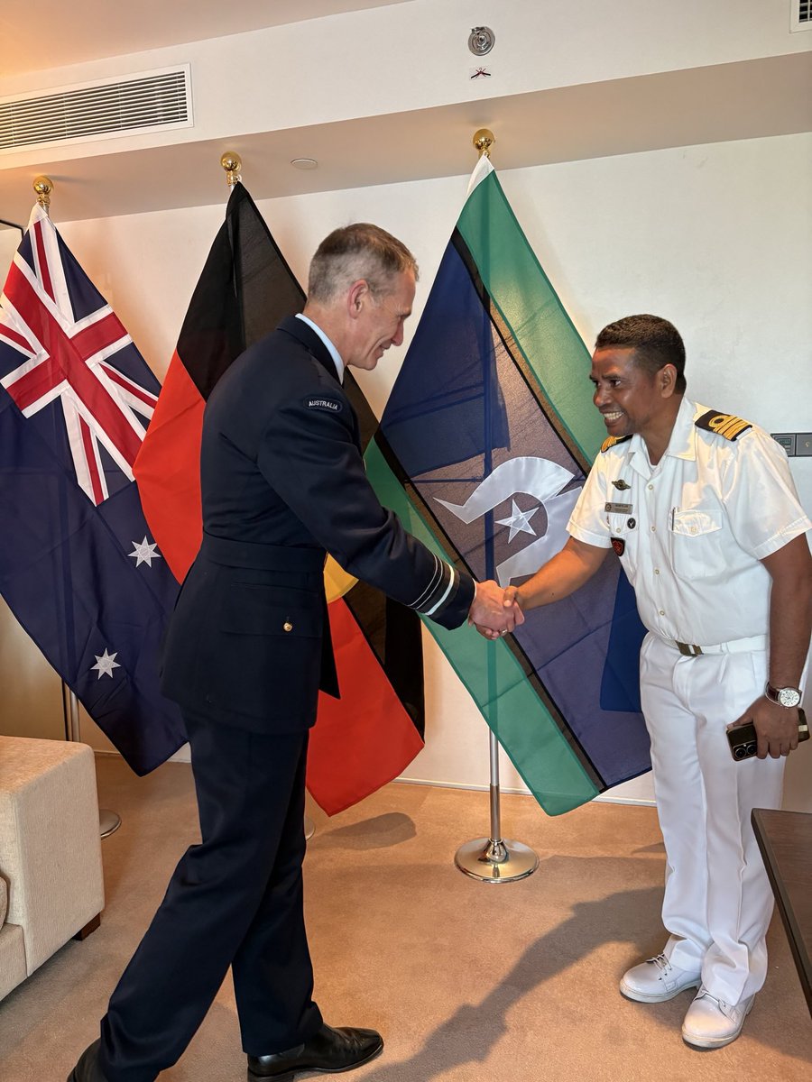 AIRMSHL Robert Chipman tweet media