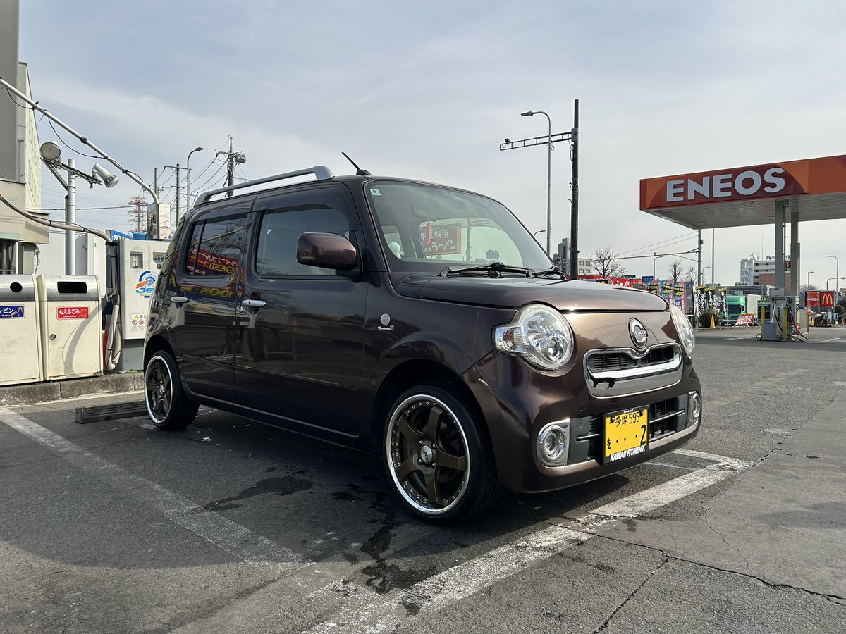 chuparism's tweet photo. 〜New Wheels〜
TANABE SSR Professor SP4R
F:16×6.0J+39 R:6.5J+39
R:FLARE BRONZE L:TITAN SILVER

今月頭に新品VRX3組んだばかりですが最速で夏戻ししました！
車高調新品買い直したので今週中には車高下げちゃいますよ😎
 #ミラココア 
 #SSR  
 #Professor
 #SP4R
 #16インチ
 #仕様変更 https://t.co/NdKwd1HuwF