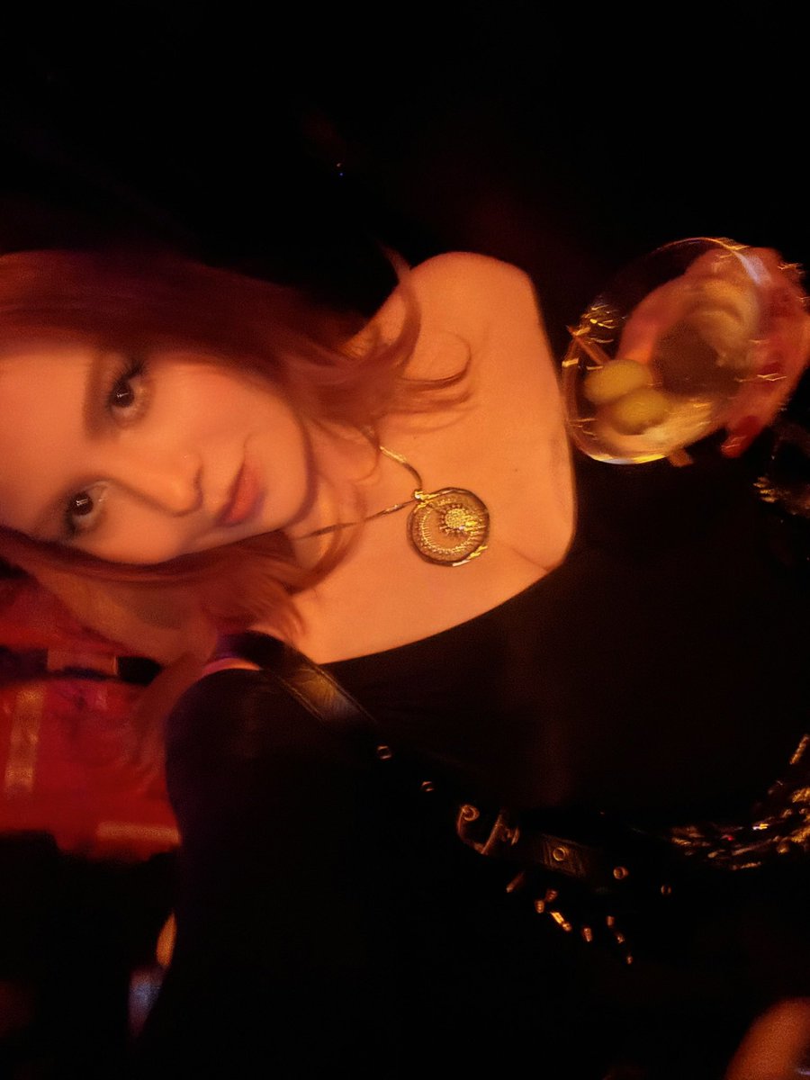 emonars's tweet image. it’s been a minute huh