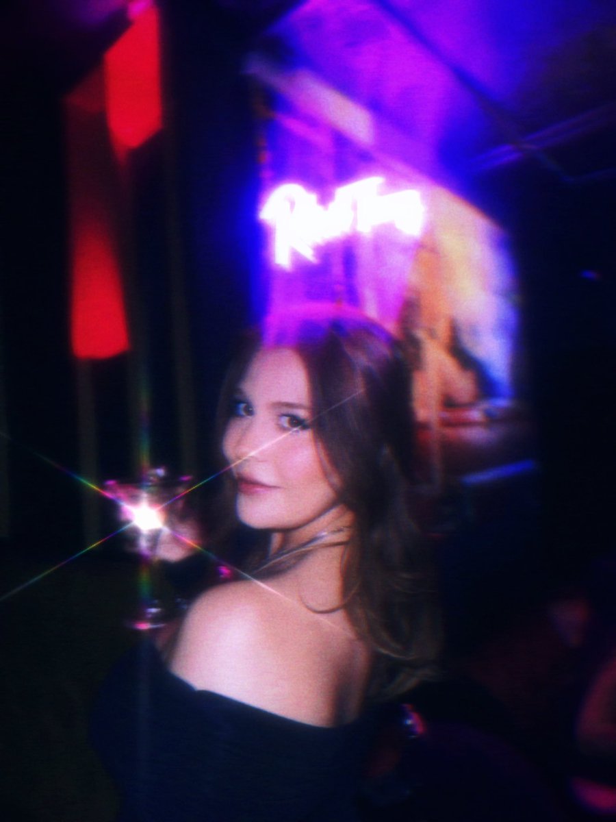 emonars's tweet image. it’s been a minute huh