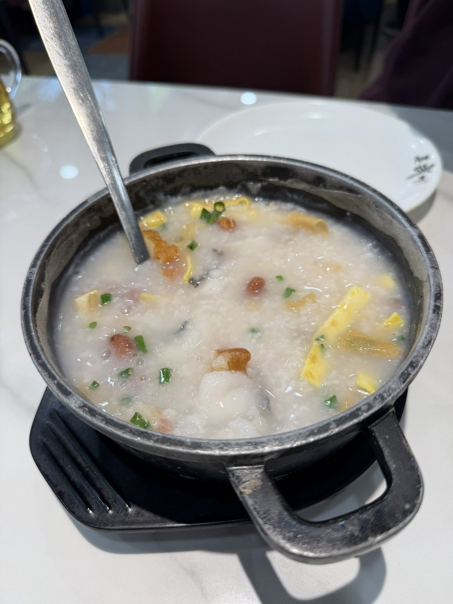 Good girl🦋 tweet media