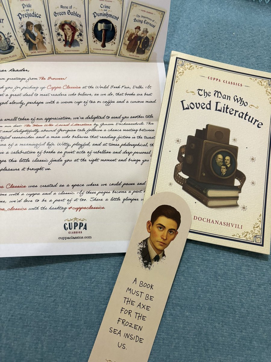 selfish_reader's tweet photo. When you receive a happy mail 😍✨
Thank you @CuppaClassics for sending this beauty.
#happymail #readindia https://t.co/1ov7C9OeU5