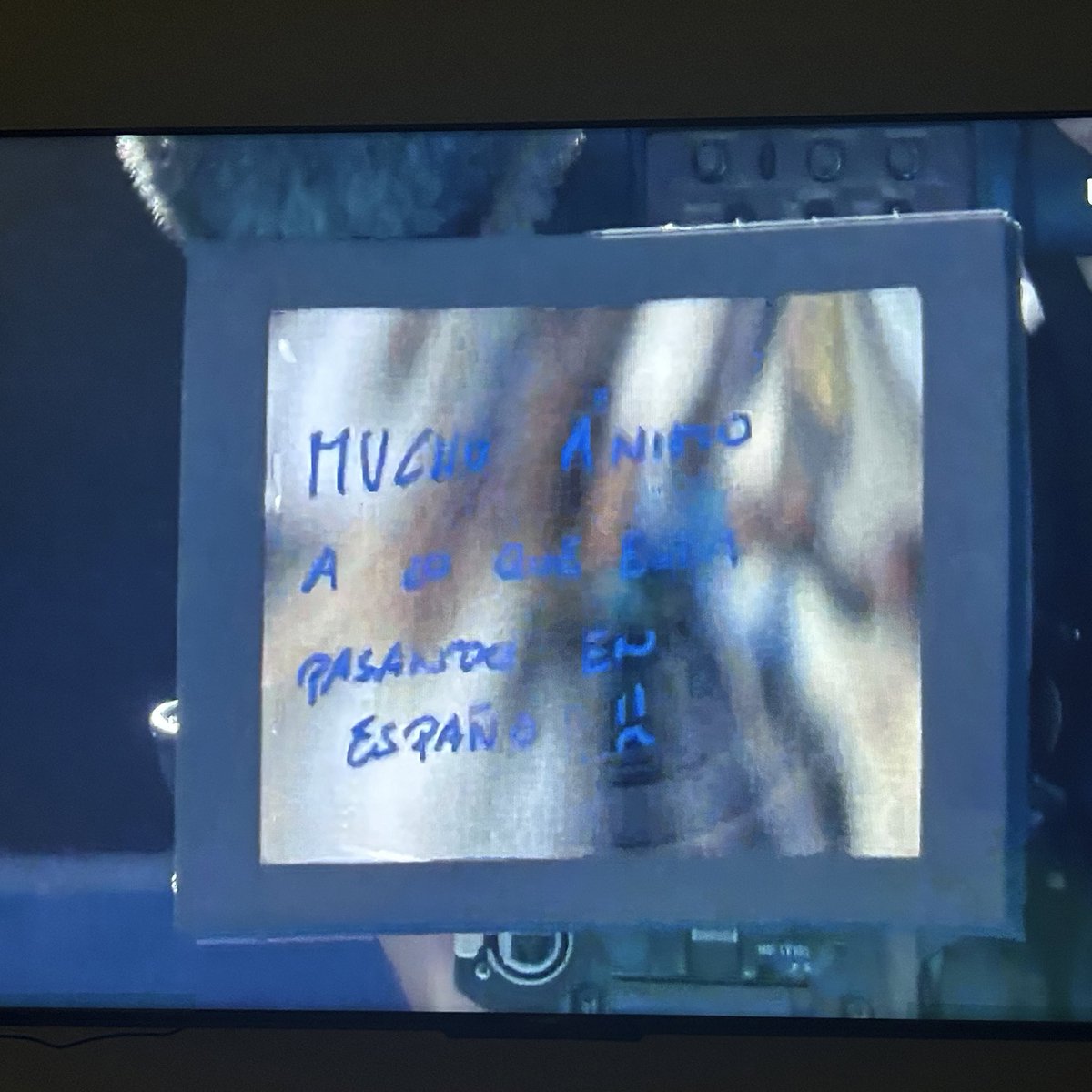 fvaeey's tweet image. “ mucho animo a lo que esta pasando en españa” ❤️‍🩹❤️‍🩹