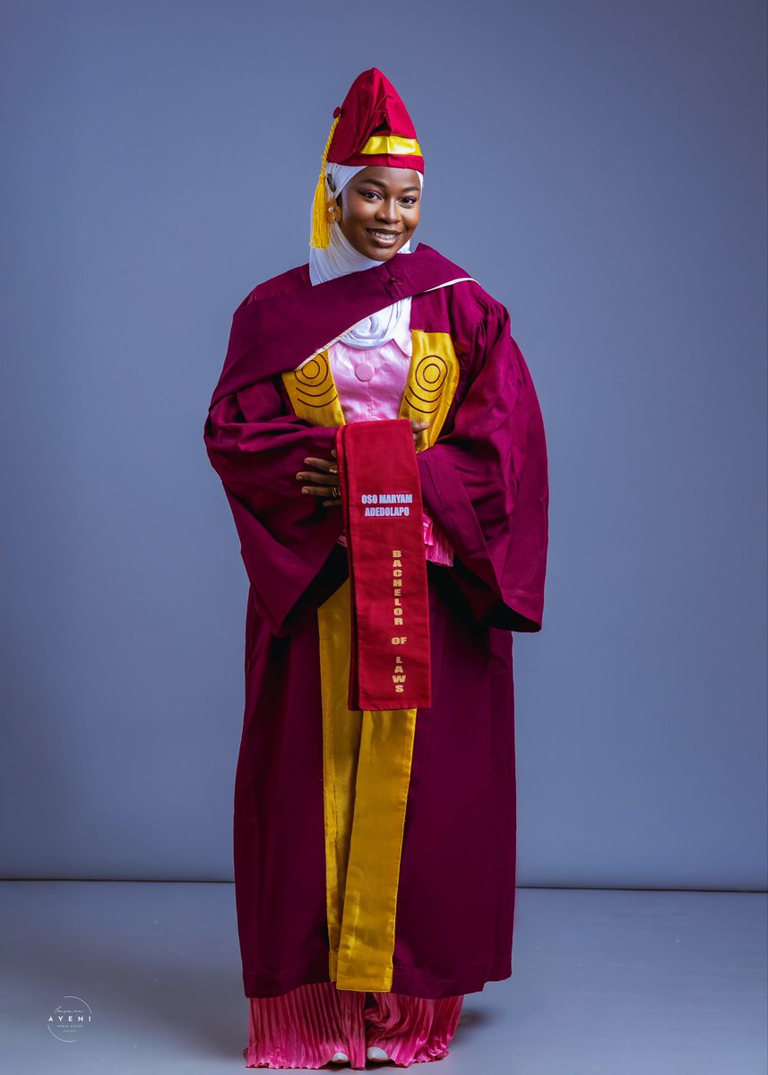 OsoDolapo's tweet image. Which of the favours of Allah will I deny? None!

Introducing 

MARYAM ADEDOLAPO OSO, Bachelor of Laws (LL.B.), First Class (Hons)

Best Graduating Student, Faculty of Law
University of Lagos, Akoka.