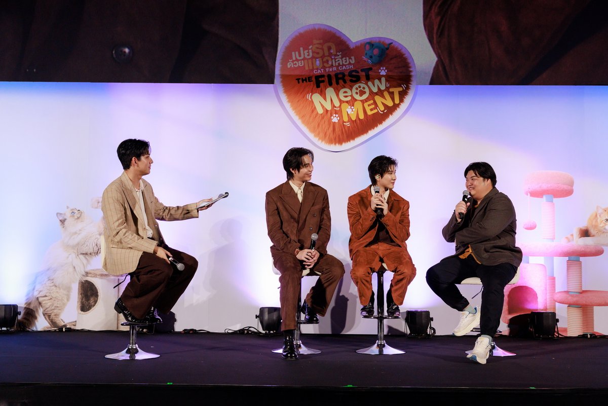 otpc_story's tweet image. เติมแมวสุดอบอุ่น “เฟิร์ส-ข้าวตัง” อัปเลเวลความเหมียว ประเดิมตอนแรกซีรีส์ “เปย์รักด้วยแมวเลี้ยง” ฟินเวอร์! ในงาน “เปย์รักด้วยแมวเลี้ยง THE FIRST MeOwMENT”

#Firstkanaphan #Khaotungg #FirstKhaotung
#CatForCashEP1 
#CatForCash

อ่านข่าวเพิ่มเติมได้ที่ web.facebook.com/OneTruthPressC…